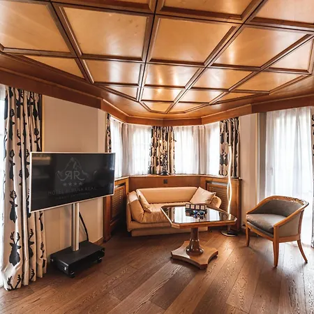 Boutique Albana Real - Restaurants & Hotel