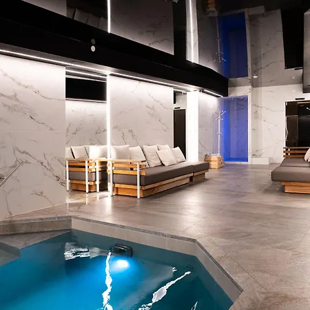 Boutique Albana Real - Restaurants & Otel