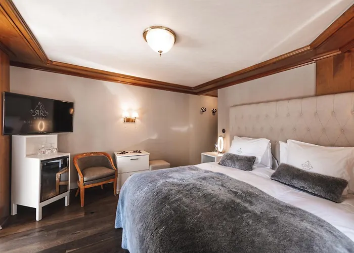 Отель Boutique Albana Real - Restaurants &