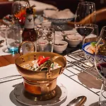 Готель Boutique Albana Real - Restaurants &