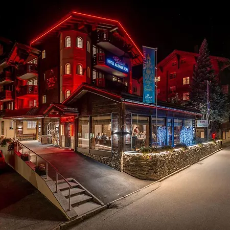 Boutique Albana Real - Restaurants & فندق