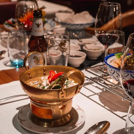 فندق Boutique Albana Real - Restaurants &