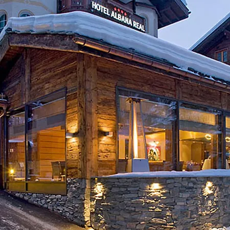 Boutique Albana Real - Restaurants & فندق