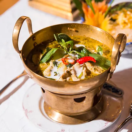 Boutique Albana Real - Restaurants & فندق