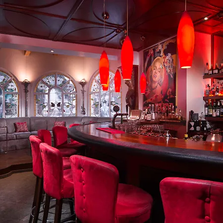 Boutique Albana Real - Restaurants & فندق